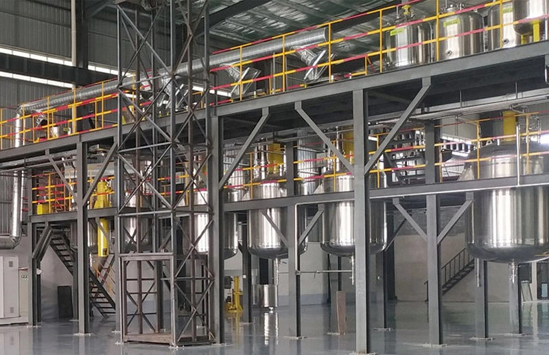 Productielijn voor architecturale verf op waterbasis