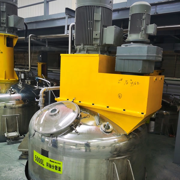 Verfdispergerende tank